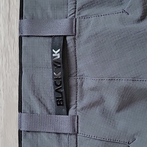 BLACK YAK men's shorts - Picture 6 of 7